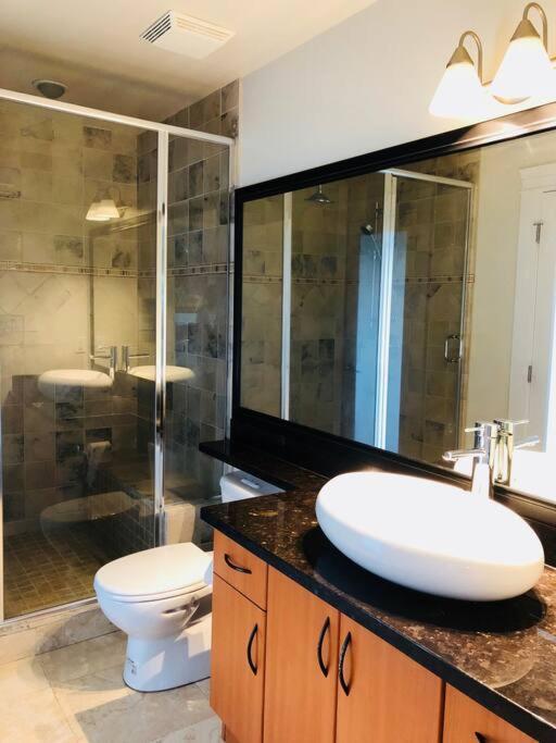Saanichton Waterfront 2Br Suite With Superb Views エクステリア 写真